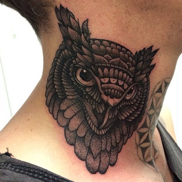 tatuaggio collo 605