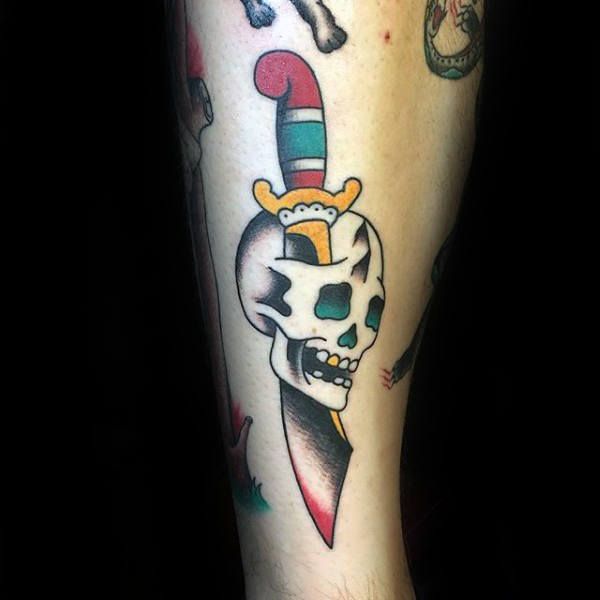 tatuaggio gamba 109