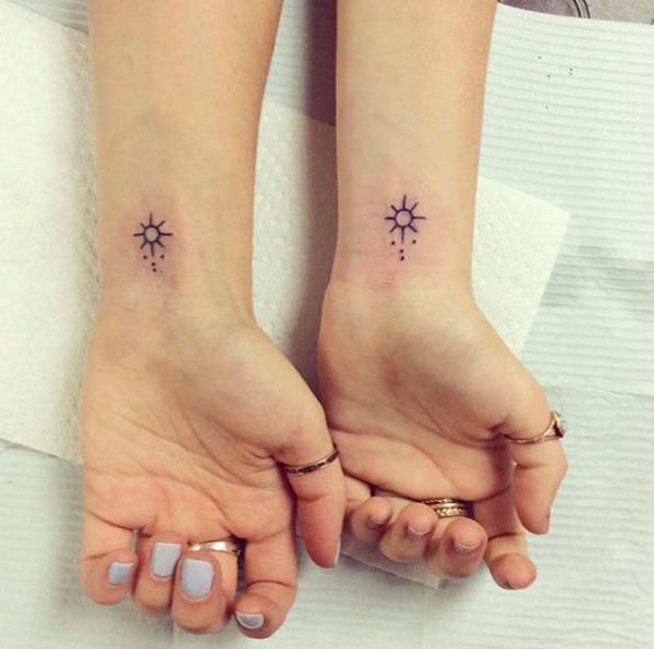 tatuaggio per sorelle 237