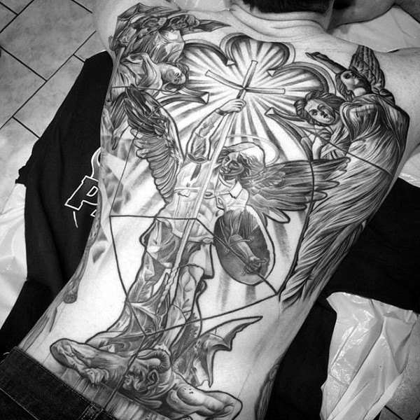 tatuaggio schiena 469