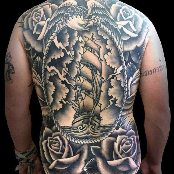 tatuaggio schiena 541