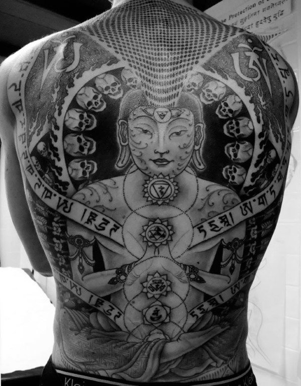 tatuaggio schiena 829