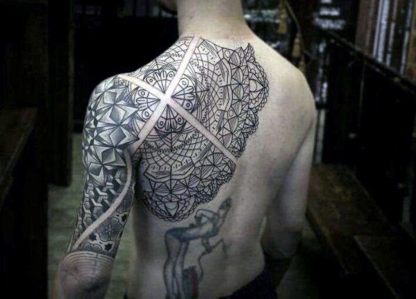 tatuaggio schiena 861