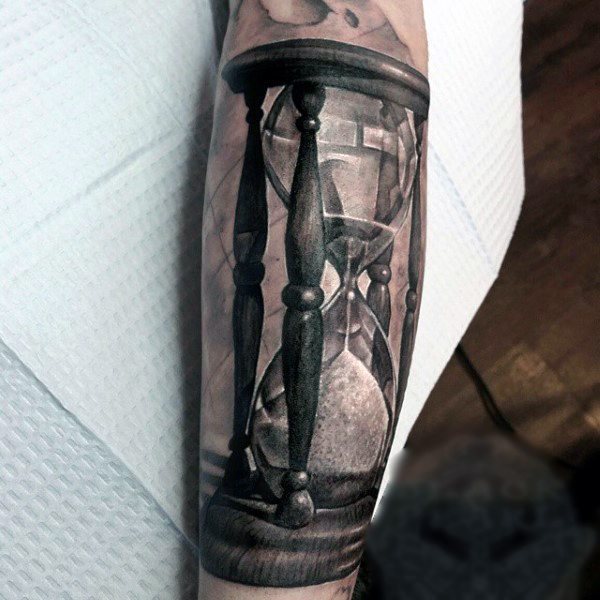 tatuaggio clessidra 79