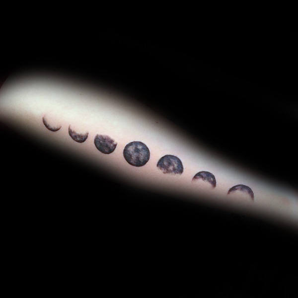 tatuaggio fasi lunari 123