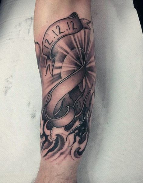 tatuaggio nastro contro cancro 96