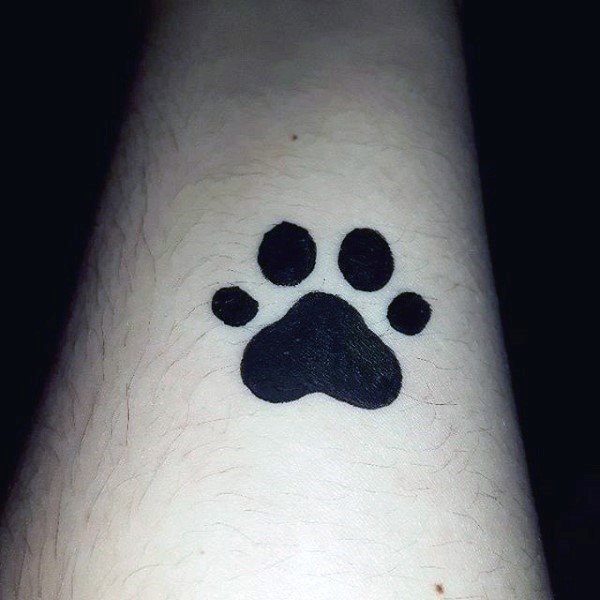 tatuaggio orma impronta cane 153
