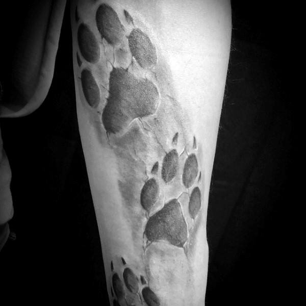 tatuaggio orma impronta cane 165