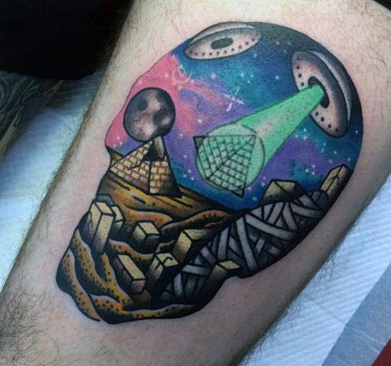 tatuaggio piramide egitto 71