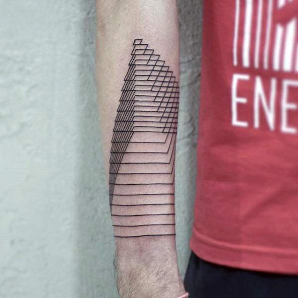 tatuaggio piramide egitto 89