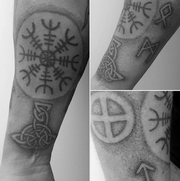 EmbTao Toppa Ricamata Fosforescente Con Simboli Vichinghi Vegvisir E Valknut, 8,3 Cm. Applique Morbida Con Gancio E Anello, Per Abbigliamento E Accessori.
