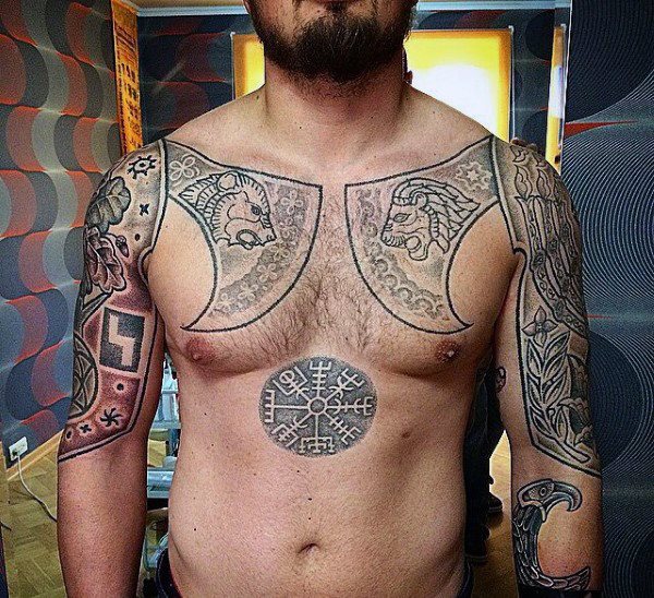 tatuaggio rune 222