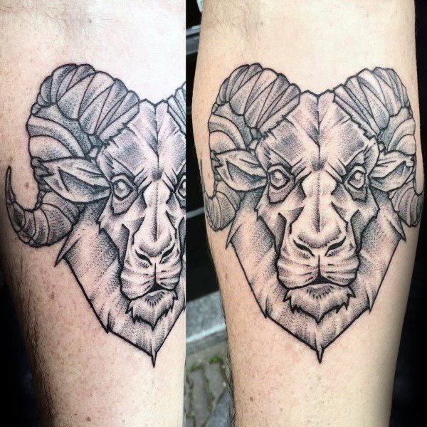tatuaggio segno ariete 111