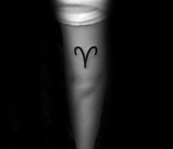 tatuaggio segno ariete 171