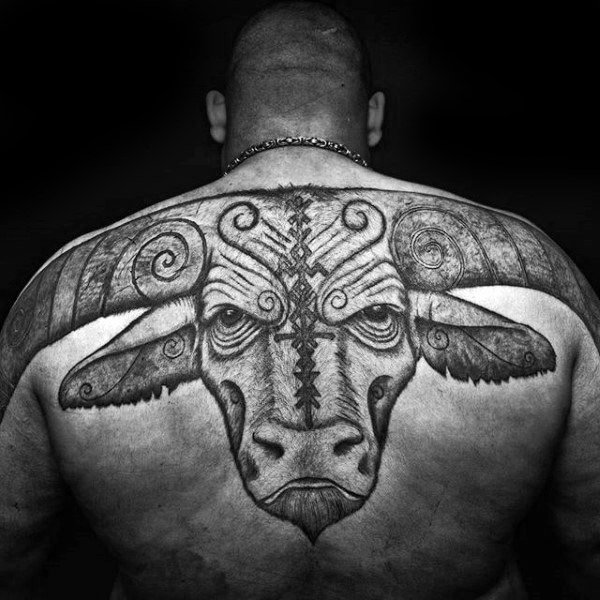tatuaggio segno toro 29