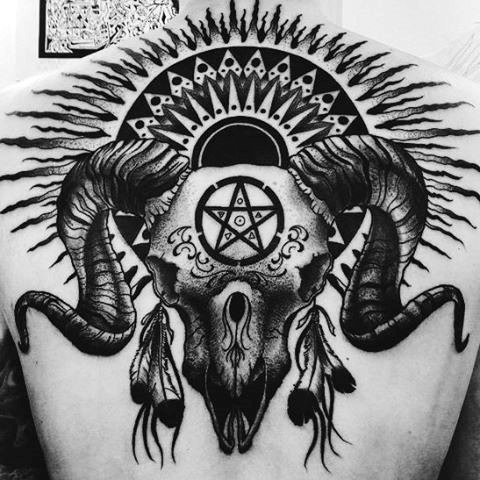 tatuaggio segno capricorno 93