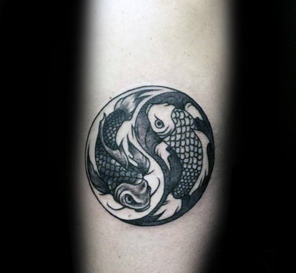 tatuaggio segno pesci 78