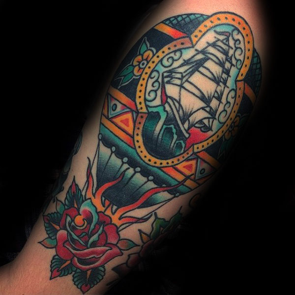 tatuaggio mongolfiera 107