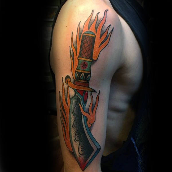 tatuaggio coltello 362