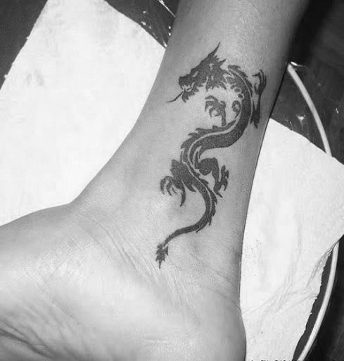 tatuaggio drago 562