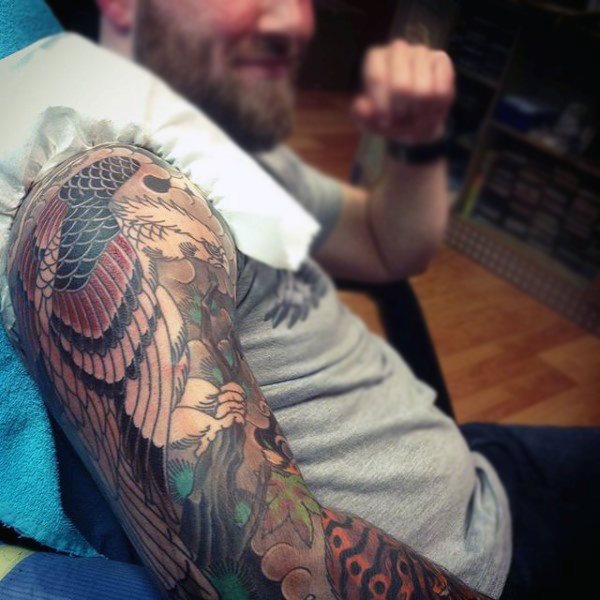 tatuaggio falco 218