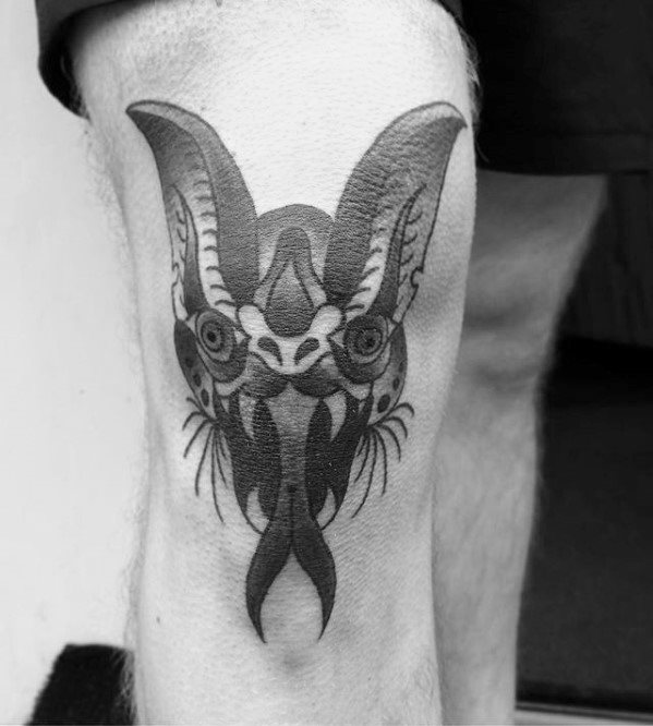 tatuaggio pipistrello 314