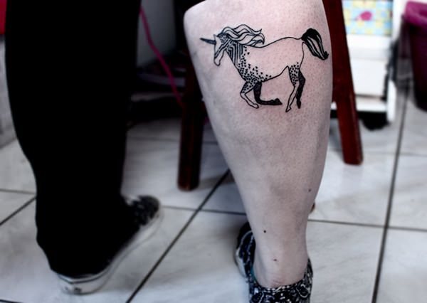 tatuaggio unicorno 102