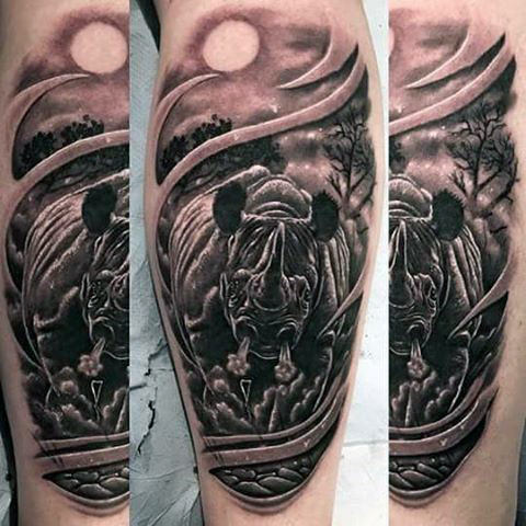 tatuaggio rinoceronte 176