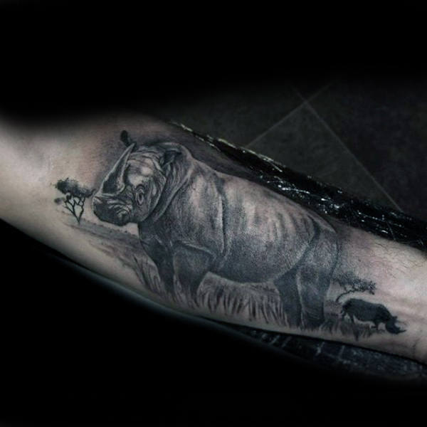 tatuaggio rinoceronte 188