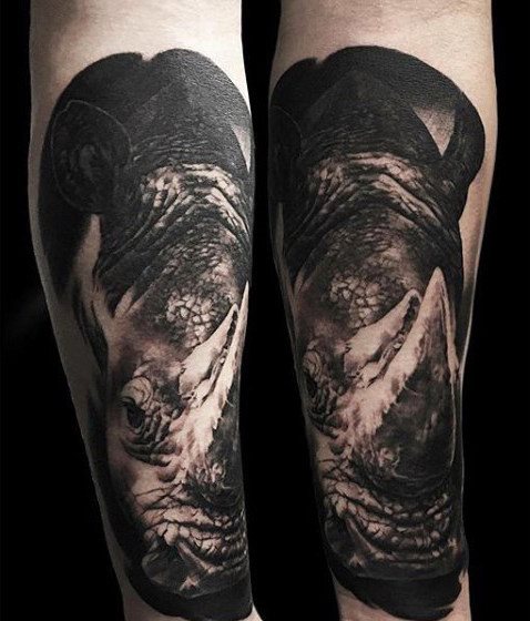 tatuaggio rinoceronte 92