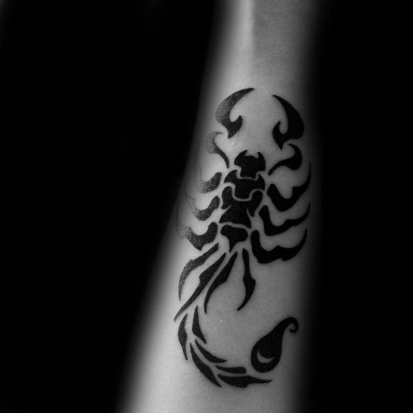 tatuaggio scorpione 167