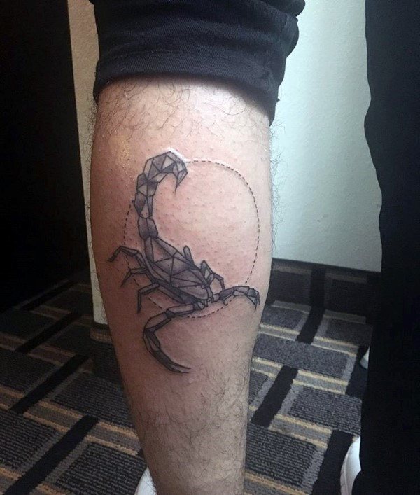 tatuaggio scorpione 23