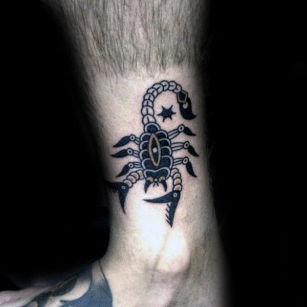 tatuaggio scorpione 62