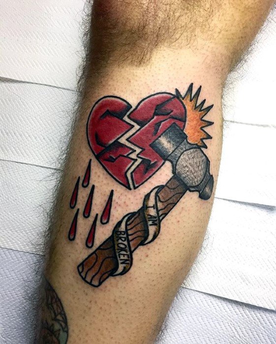 40 Tatuaggi con un cuore rotto o spezzato (con significato)