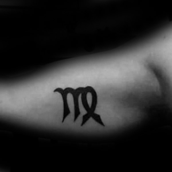 tatuaggio segno vergine 29