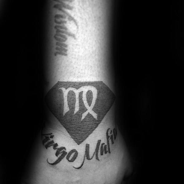 tatuaggio segno vergine 75