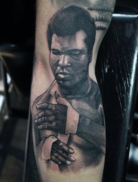 tatuaggio boxe pugilismo 112