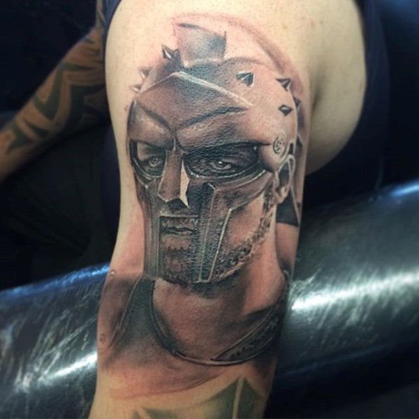 tatuaggio gladiatore 109