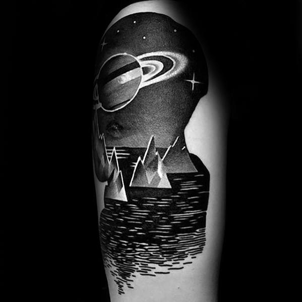 tatuaggio saturno 161