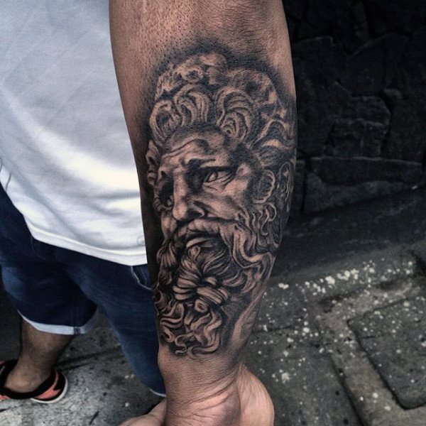 tatuaggio zeus 157