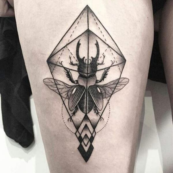 tatuaggio geometrico 970