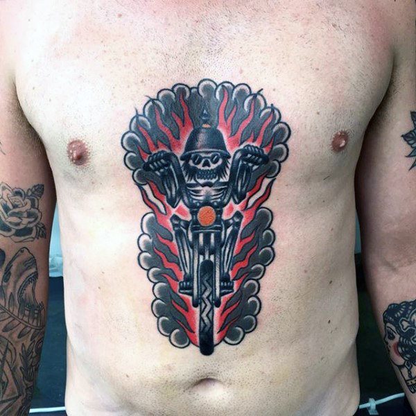 tatuaggio motociclista 84
