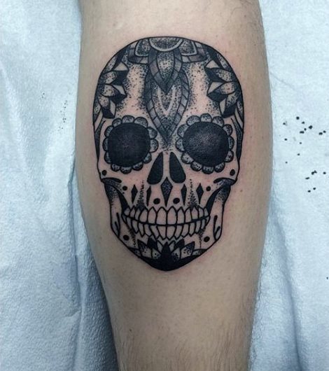 tatuaggio polpaccio 497