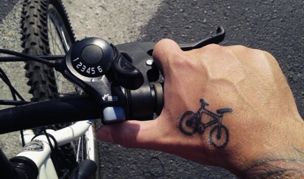tatuaggio bicicletta ciclismo 133