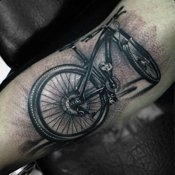 tatuaggio bicicletta ciclismo 40