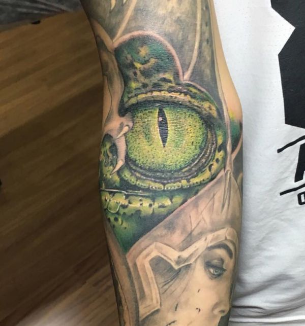 tatuaggio coccodriloo caimano 44
