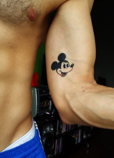 tatuaggio topo 158
