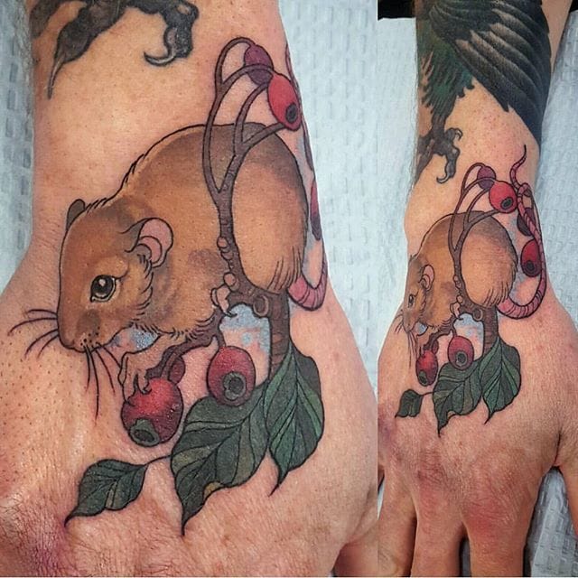 tatuaggio topo 58