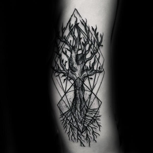 tatuaggio radici di albero 21