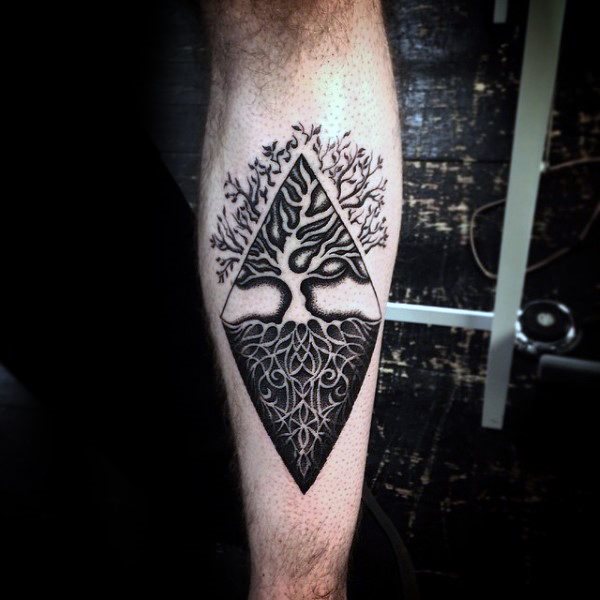 tatuaggio radici di albero 41